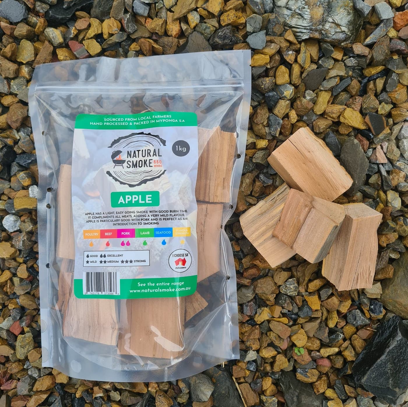 Natural Smoke - Apple Wood Chunks image 0